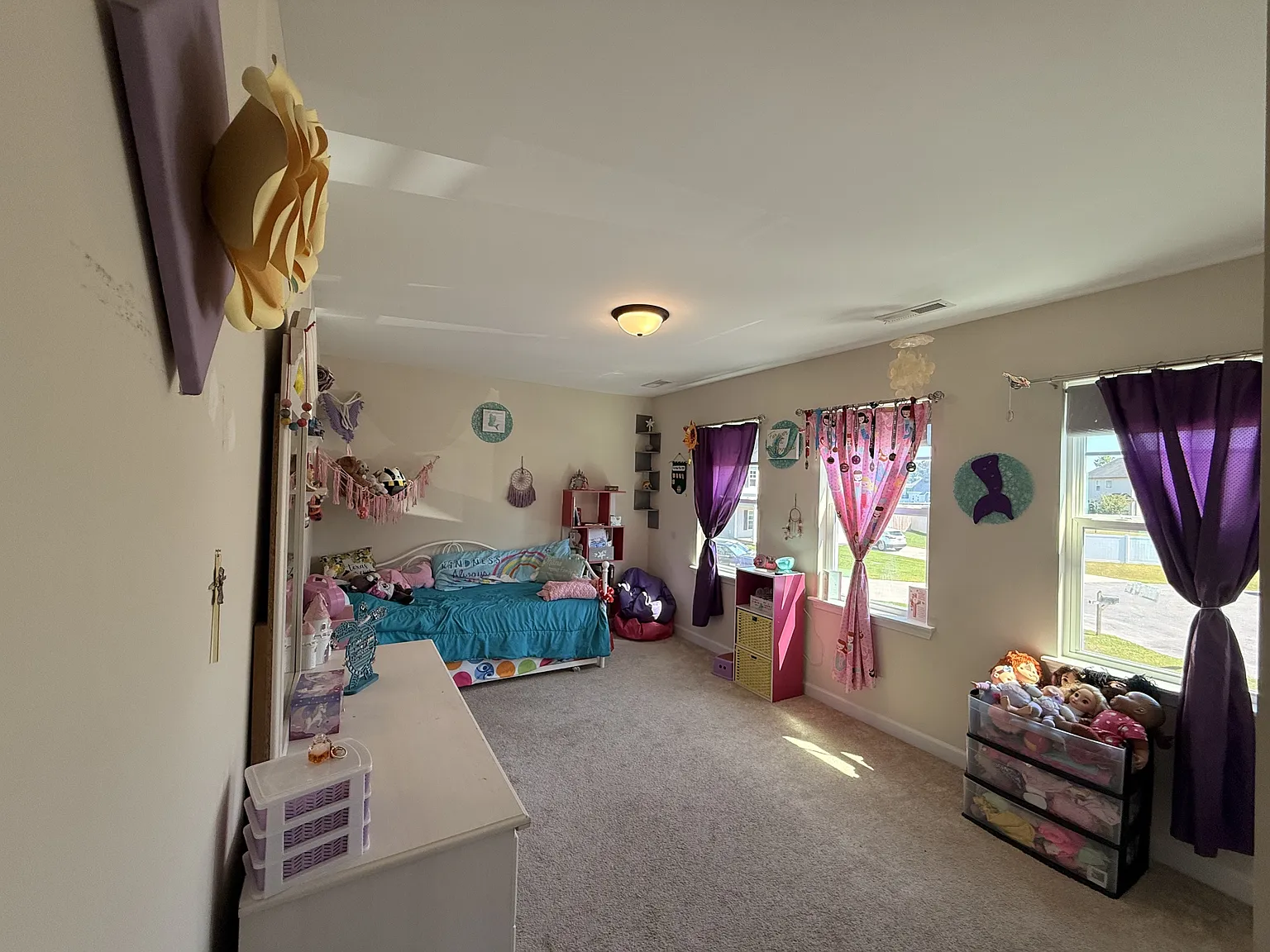305 Agatha Court - 1 — Photo 3