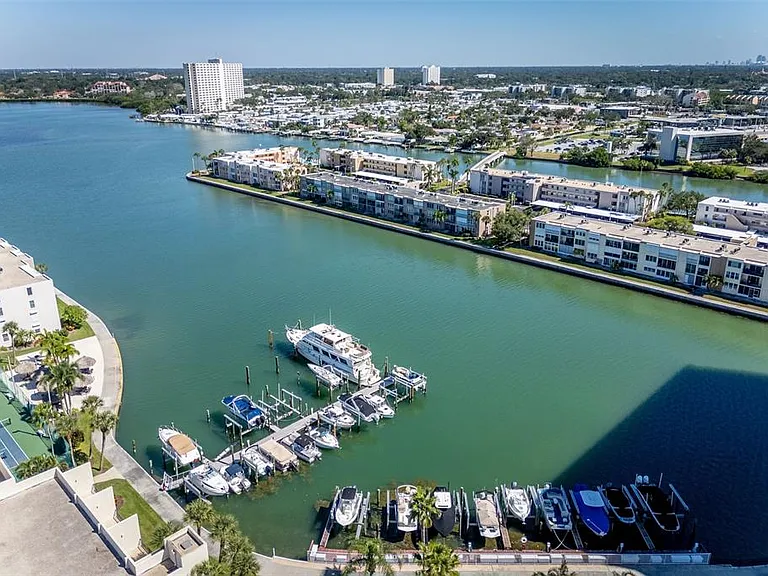 7405 Bay Island Dr S #321 — Photo 29
