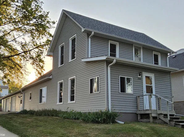 164 S Chestnut St, Avoca, IA 51521