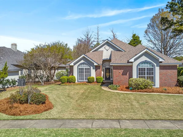 8725 Carillion Pl, Montgomery, AL 36117