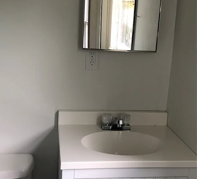 2329 S Crysler Ave #4 — Photo 3