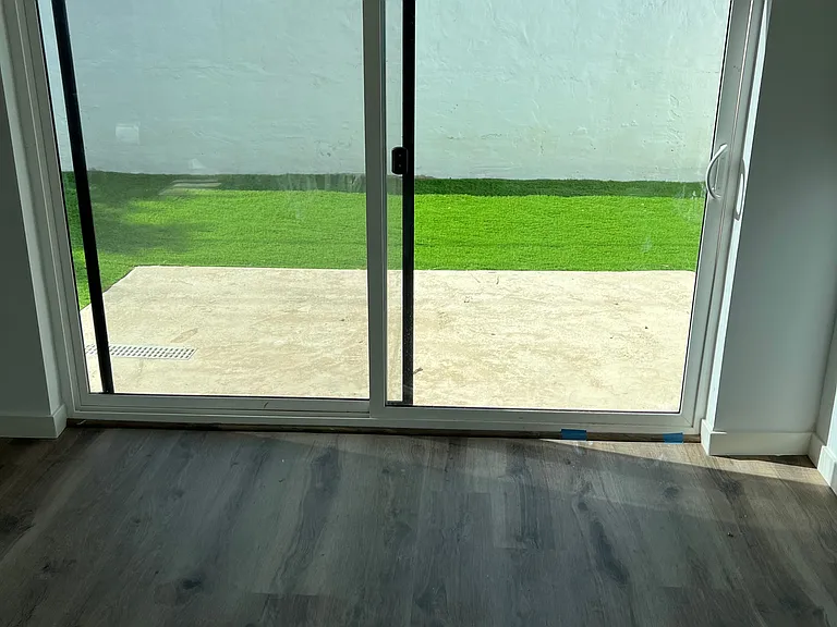 6427 Rhodes Ave — Photo 34
