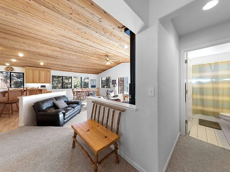 16323 Ski Slope Way — Photo 10