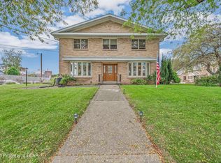 668 N Main St, Plains, PA 18705