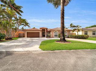 15250 SW 139th St, Miami, FL 33196