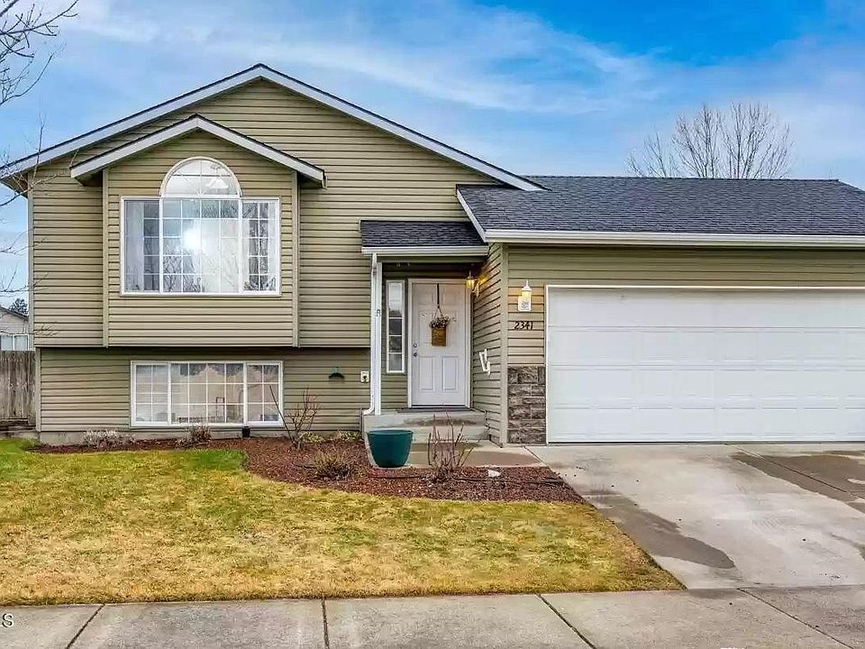1st image of 2341 N Mackenzie Dr