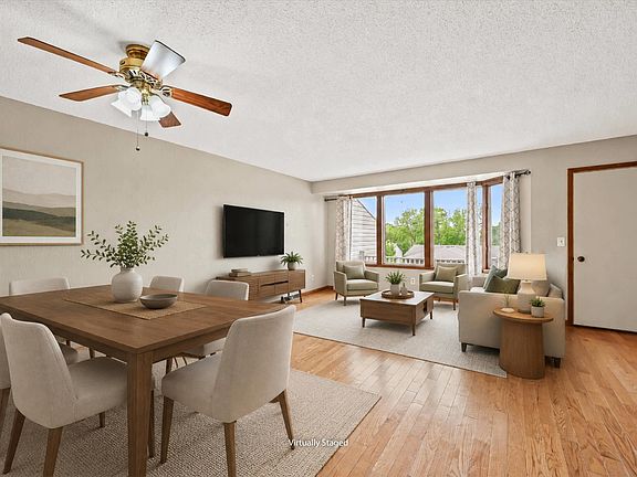 4th image of 2844 Oak Meadow Ct