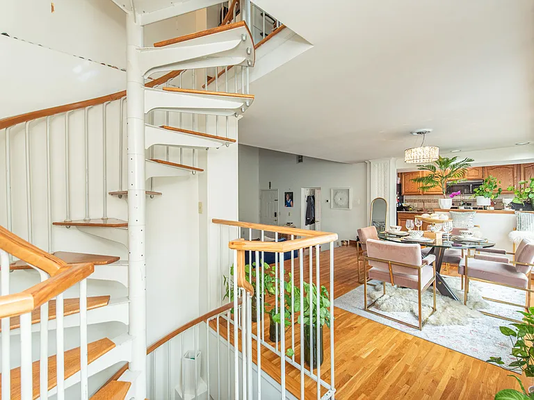 21 Springfield Ave #4 — Photo 20