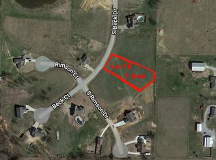 17048 S Beck Dr, Siloam Springs, AR 72761