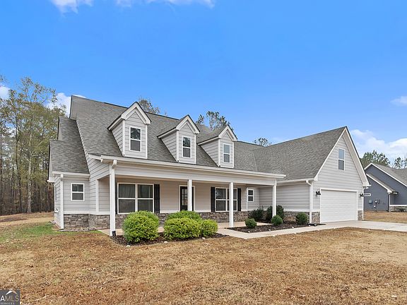 2nd image of 149 Willow Forest Rd
