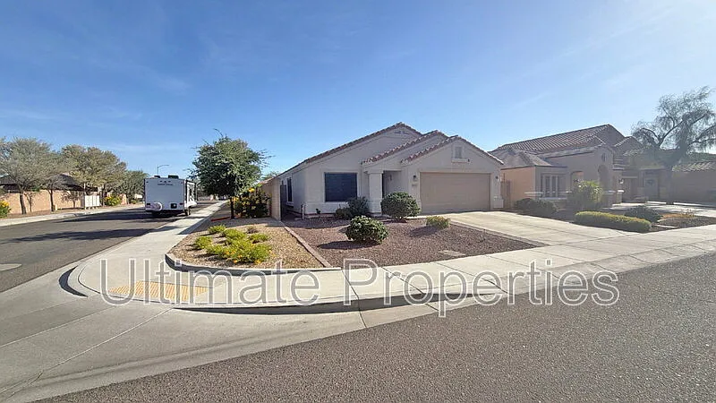 Building Photo - 9856 W Salter Dr
