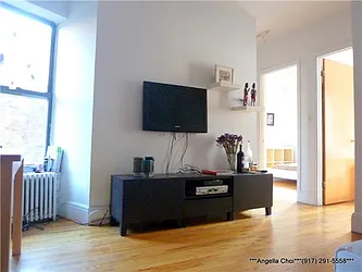 Rented by R New York