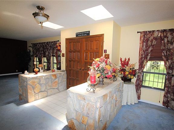 3rd image of 7145 Oakwind Dr