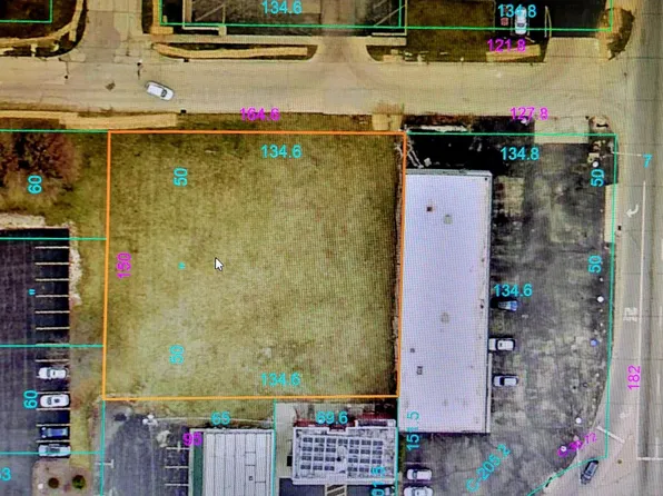 4301 Tonawanda Ave, Rockford, IL 61108