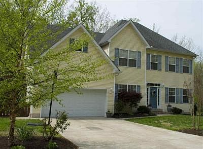 1st image of 130 S Brooke Dr