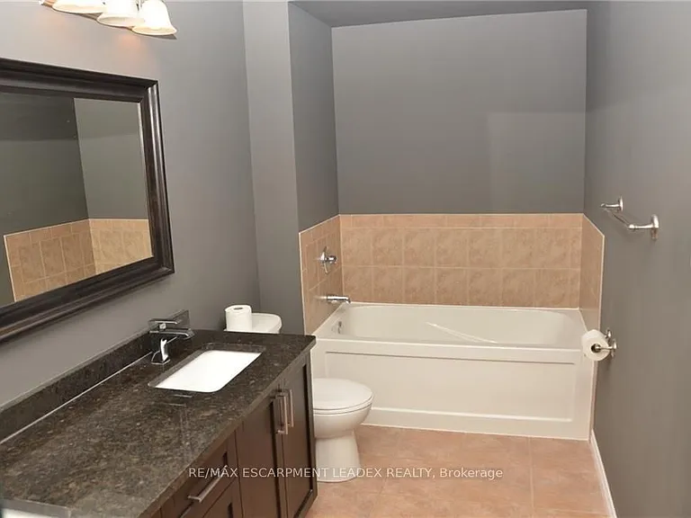 380 Lake St #43 — Photo 18