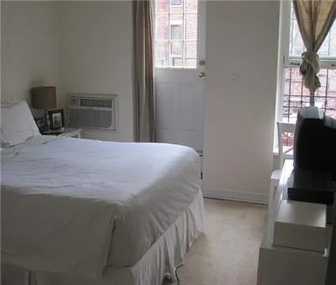 Rented by Fenwick Keats Real Estate | media 34