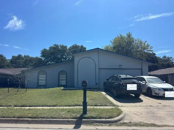 4721 Woodfield Dr, Arlington, TX 76016