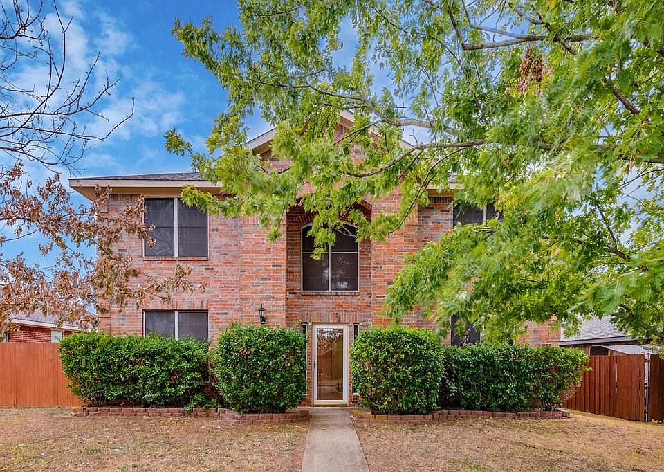 1st image of 306 Kirk Ln