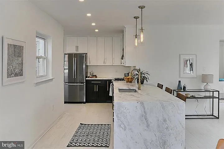 2501 Crest St — Photo 14