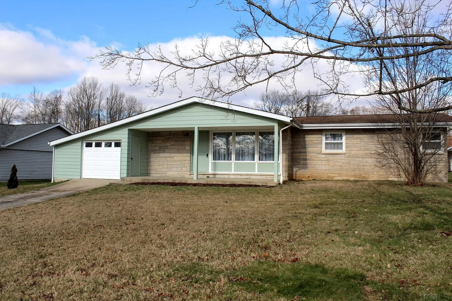 226 Riley Blvd photo 1