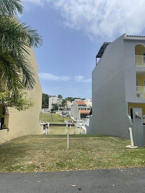2nd image of Bahia Del Sur #27