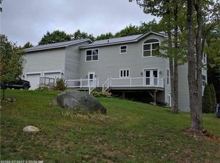 17 S Taylor Rd, Mount Vernon, ME 04352