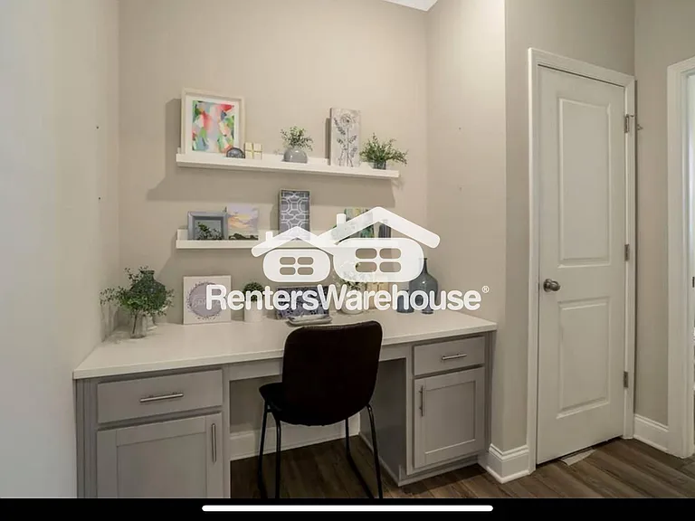 2629 Blackburn Ct — Photo 3