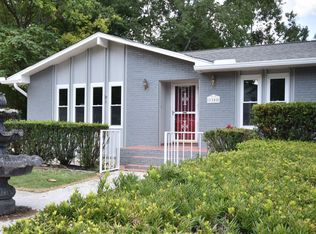 1108 Live Oak Cir, Knoxville, TN 37932