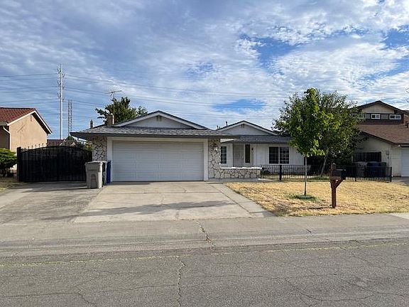 3rd image of 6975 Mesa Grande Ct