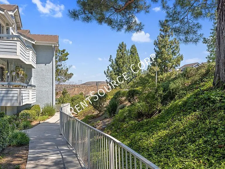 26901 Rainbow Glen Dr #643 — Photo 21
