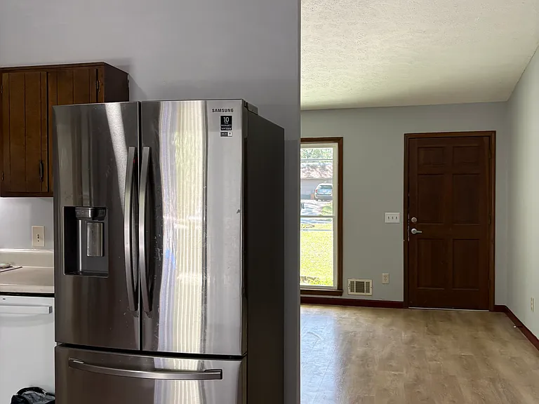 429 Strickland Ct — Photo 24