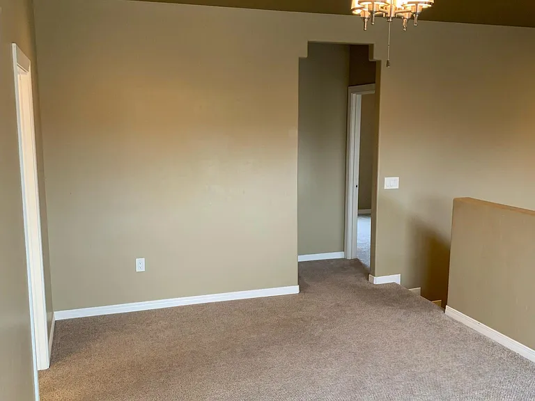 4313 Levante Dr — Photo 14