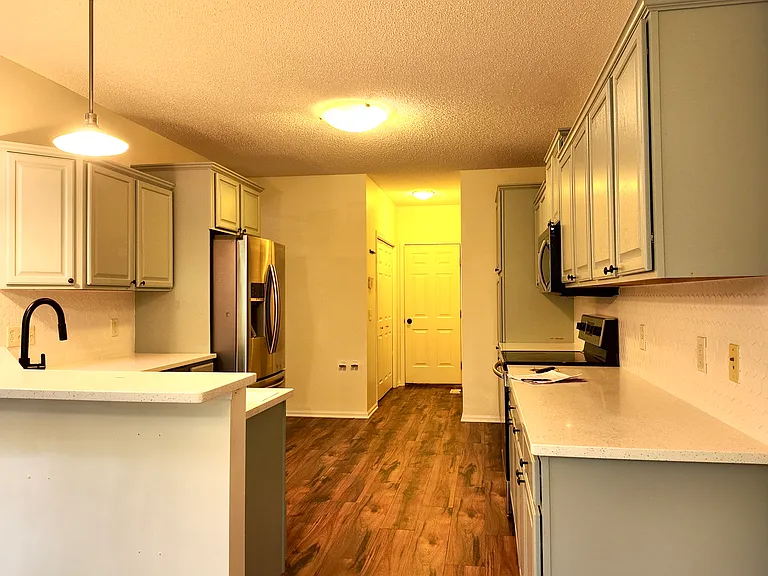 3928 Raspberry Ridge Rd NW — Photo 7