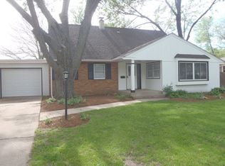 2111 Montana Ave, Rockford, IL