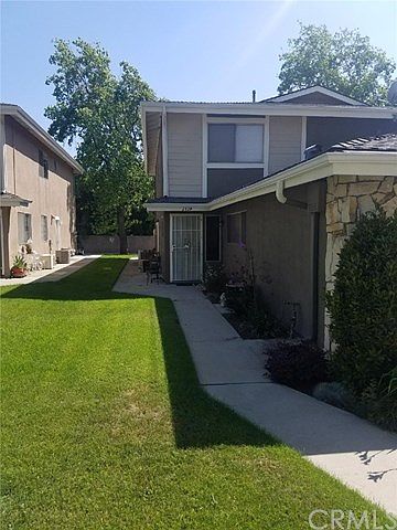 2nd image of 2424 Pepper St