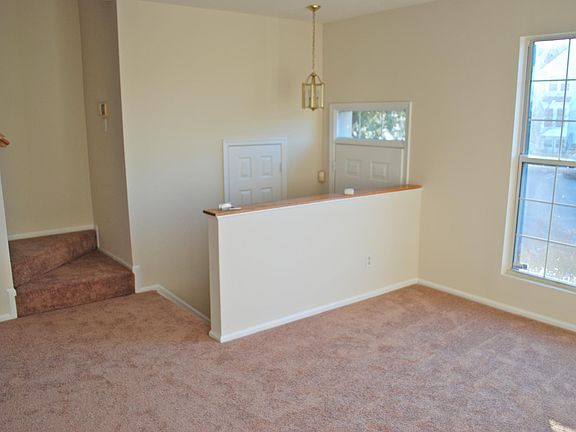 4th image of 1816 Wigglesworth Way