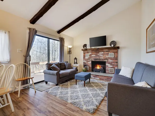 176 Birch Dr, Blakeslee, PA 18610