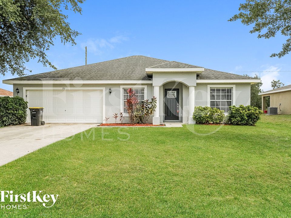 1st image of 211 Grouper Ct