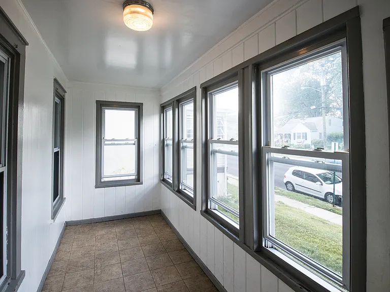 Entry way
