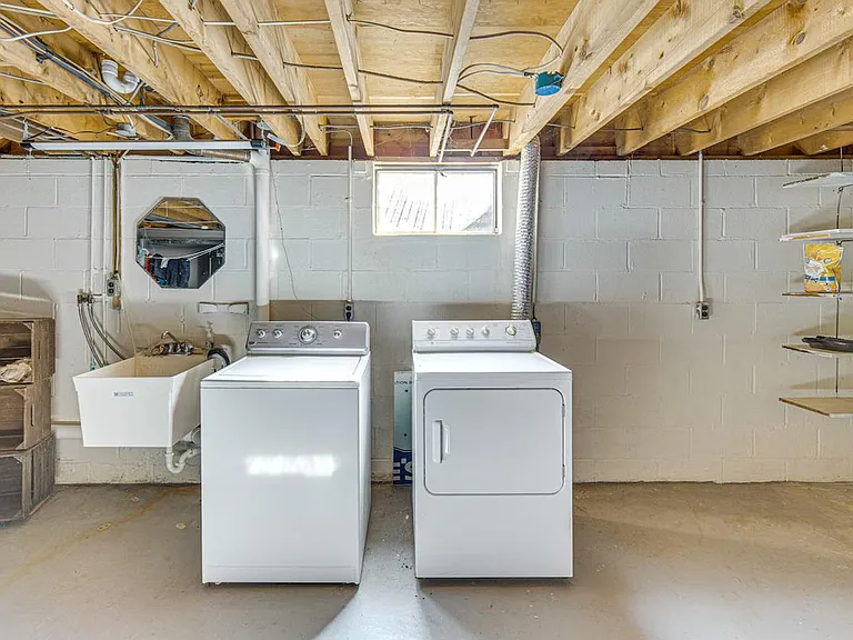 Laundry Room Cabinet