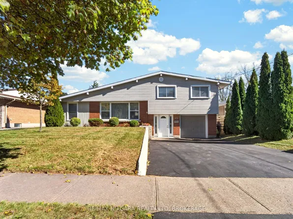 4534 Pettit Ave, Niagara Falls, ON L2E 6L2