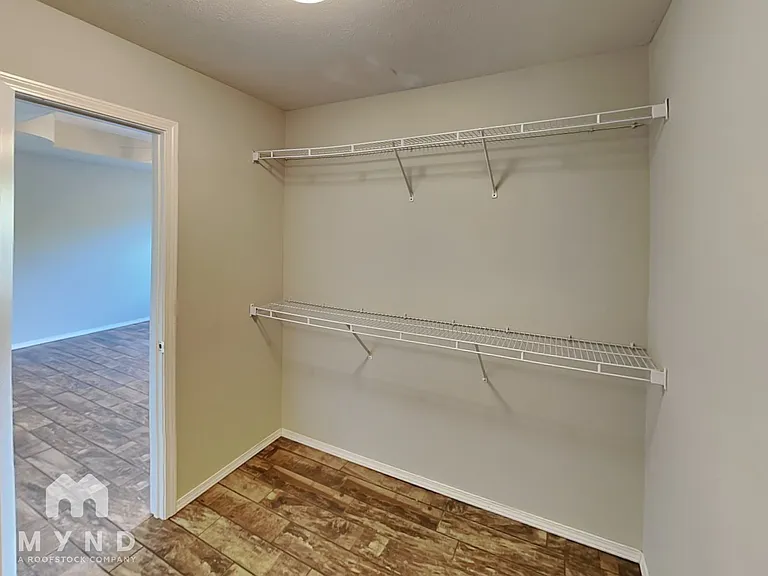 711 N Jonathan Ave — Photo 16