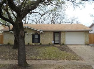 3133 Edelweiss Dr, Grand Prairie, TX 75052