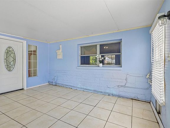 3rd image of 9680 PARK LAKE DRIVE N