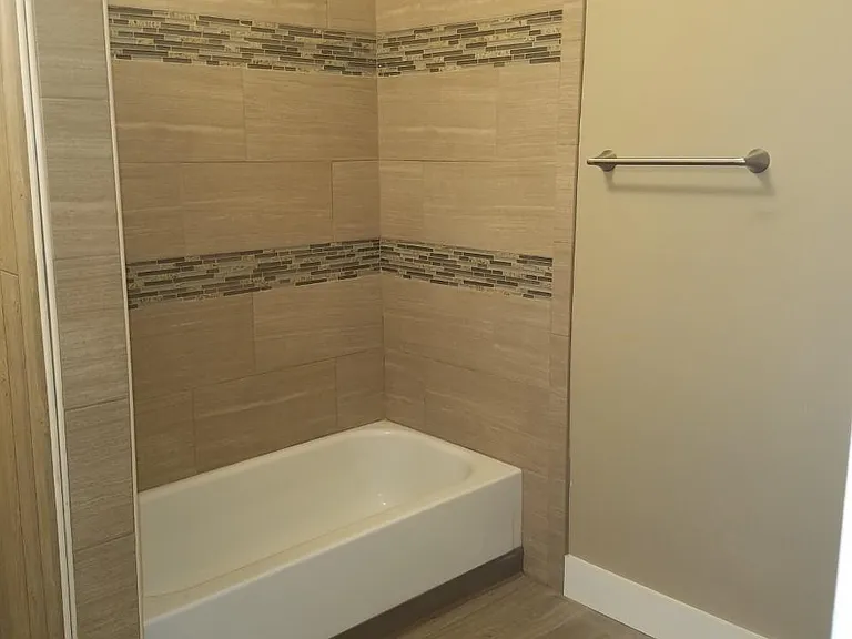 4683 Vine St — Photo 11