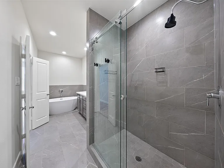 2309 Silva Park Ln — Photo 13