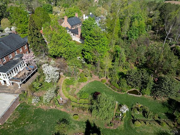 4th image of 3830 Peakland Pl