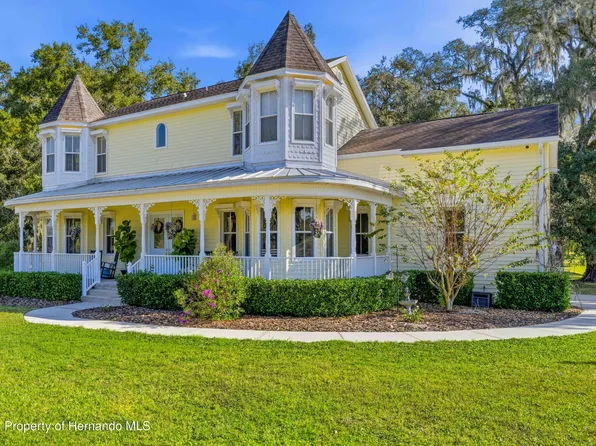 23327 Eppley Dr, Brooksville, FL 34601