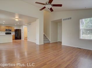 8117 S Norfolk St, Englewood, CO 80112